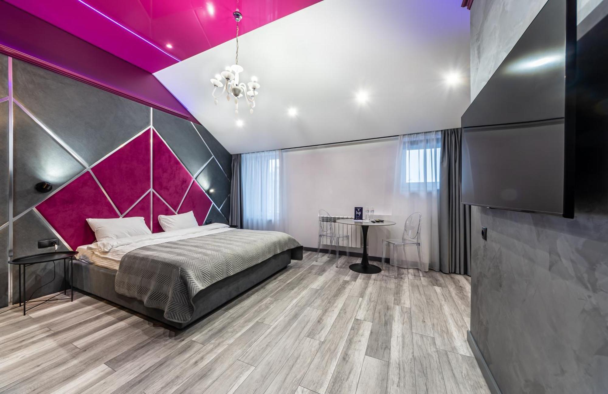 Myfreedom Lux Апартаменти Центр Вул Євгена Чикаленка 33 М Хрещатик Kiev Esterno foto