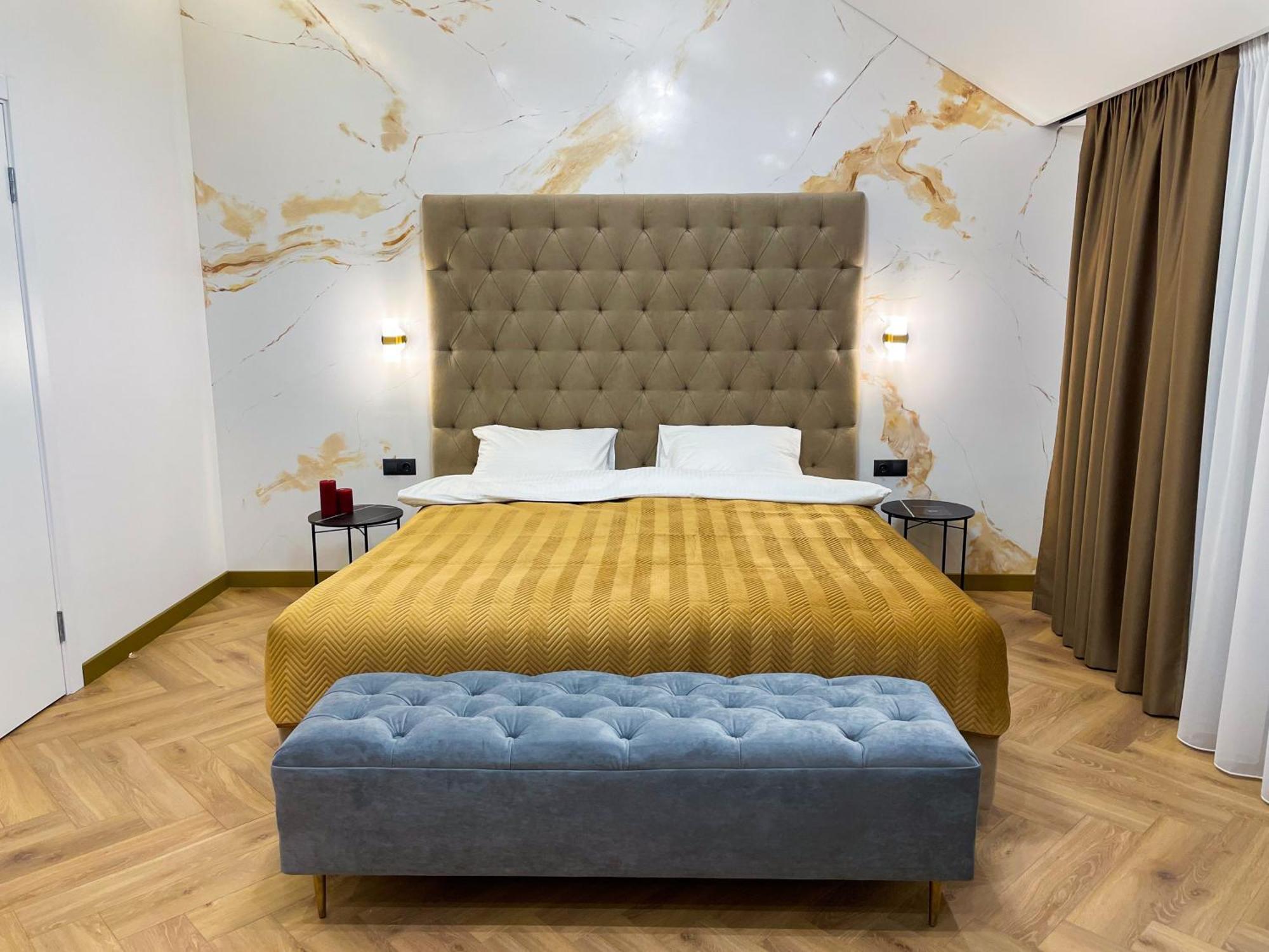 Myfreedom Lux Апартаменти Центр Вул Євгена Чикаленка 33 М Хрещатик Kiev Esterno foto